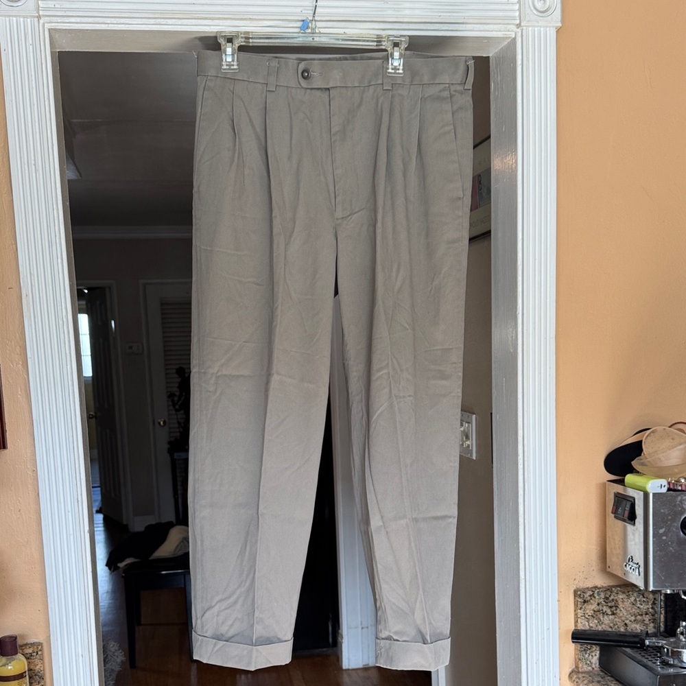 Men's Tan Pants